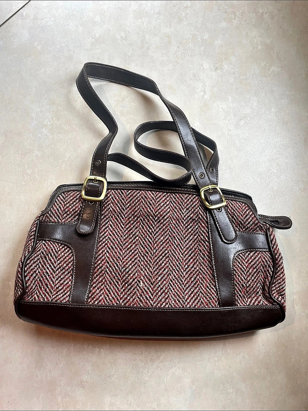 Frankie & Johnnie Woven Shoulder Bag in Brown & Red